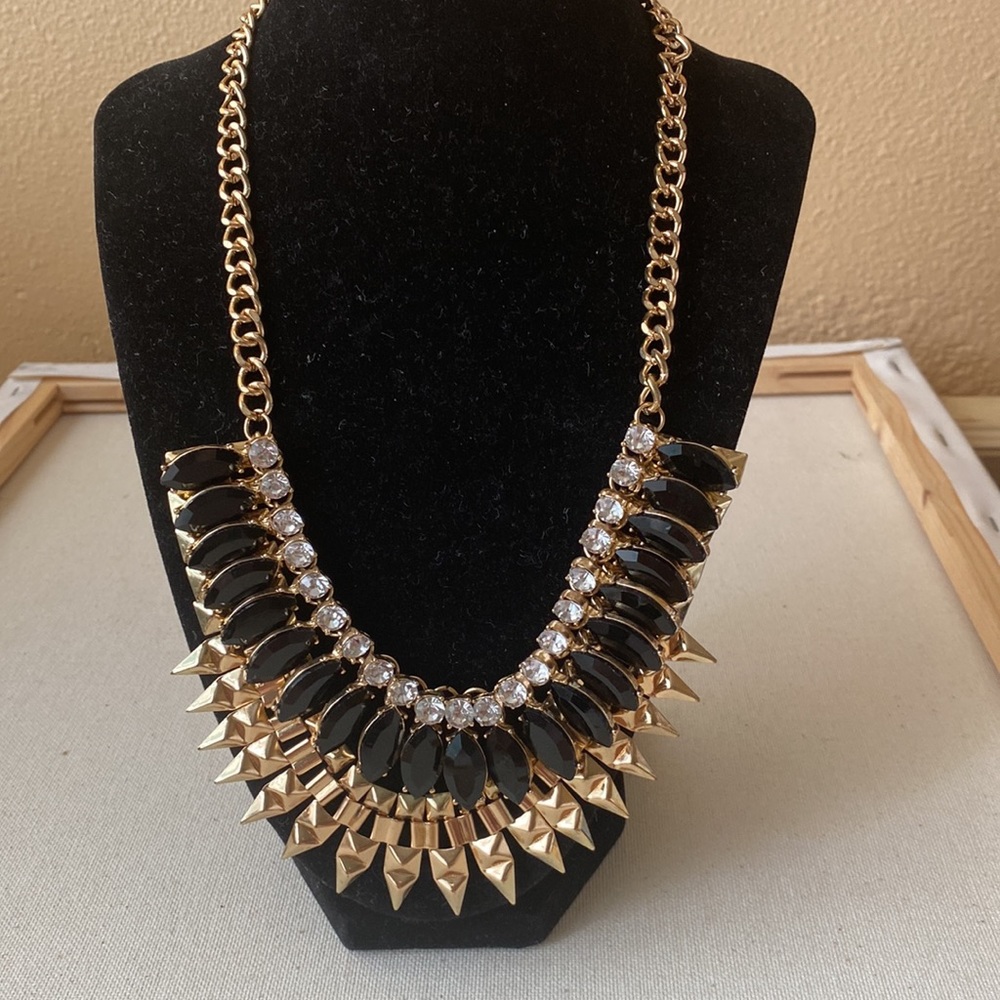 Vintage Statement Gold Tone Necklace